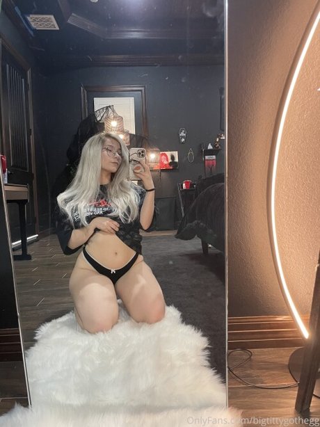 Big Titty Goth Egg