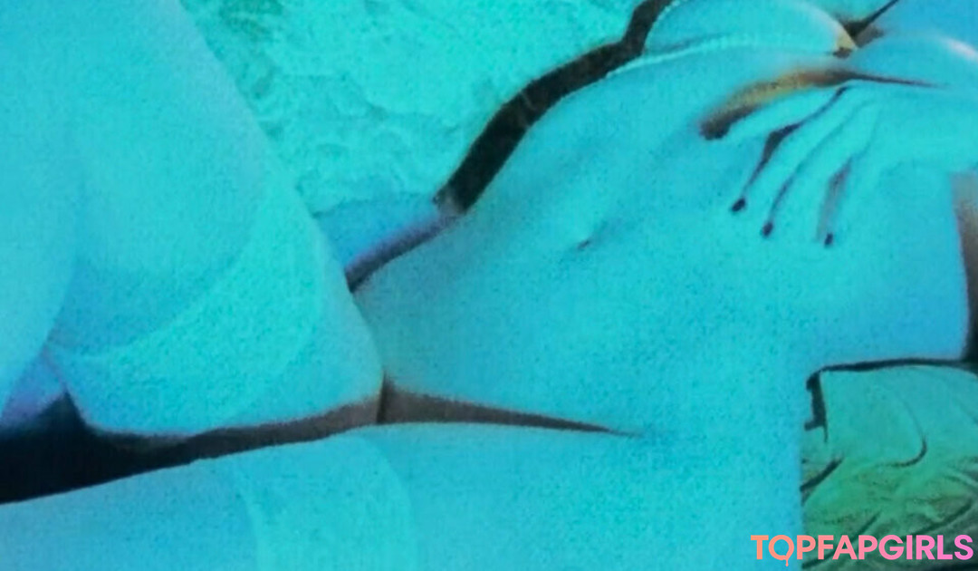 Nagie wyciekłe zdjęcie OnlyFans od Renee Olstead #1783