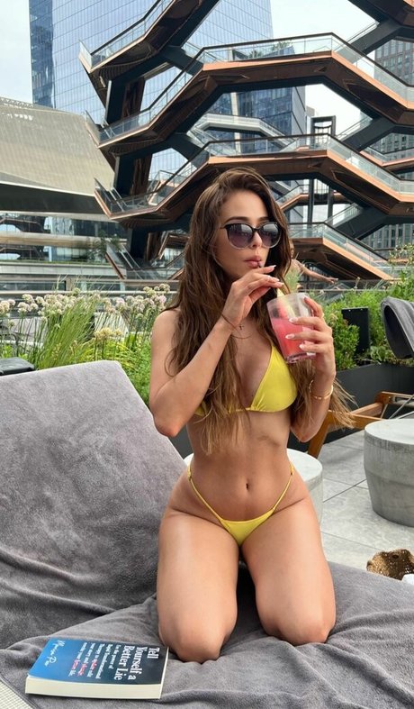 Yanet Garcia