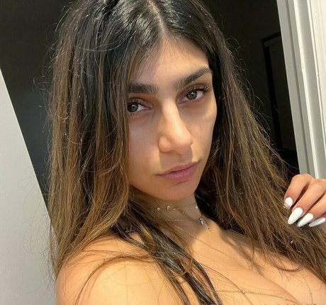 Mia Khalifa