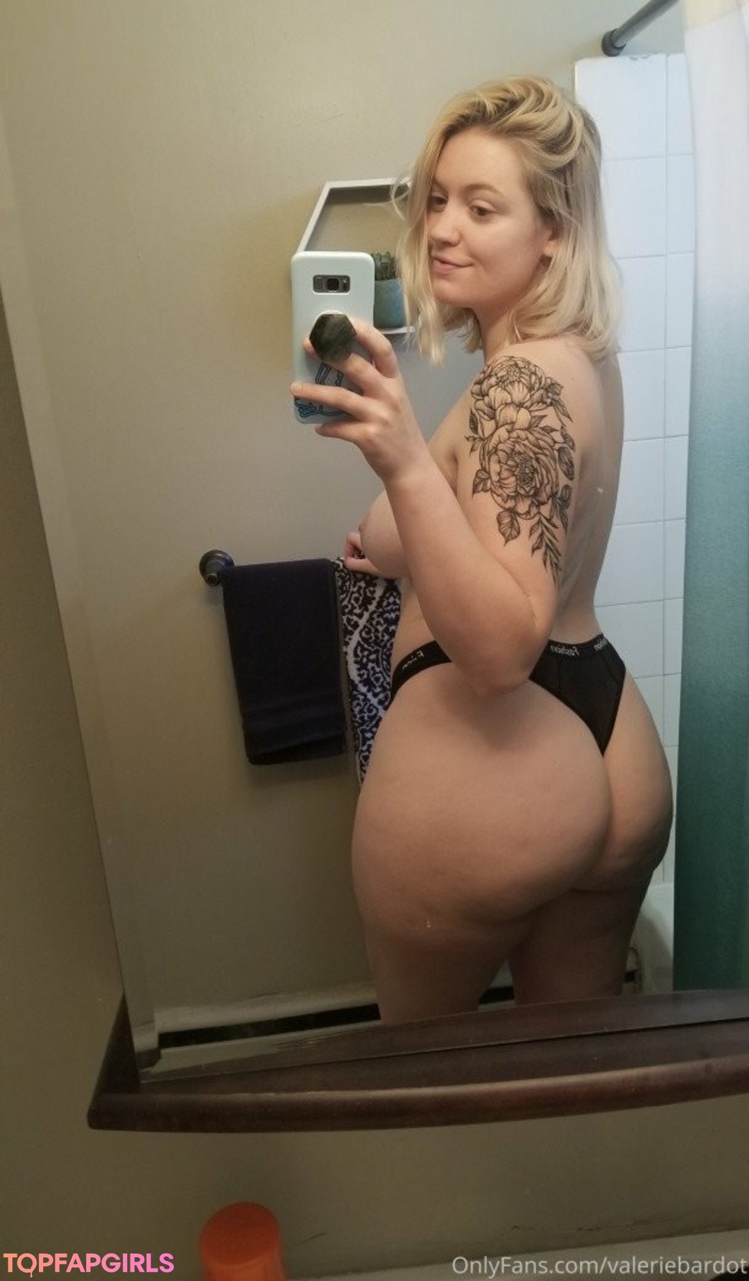 Nagie wyciekłe zdjęcie OnlyFans od Valerie Bardot #181