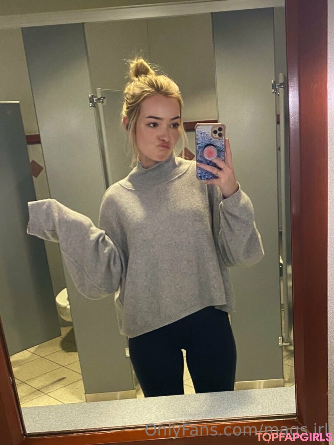 Nagie wyciekłe zdjęcie OnlyFans od Omgcosplay #1047