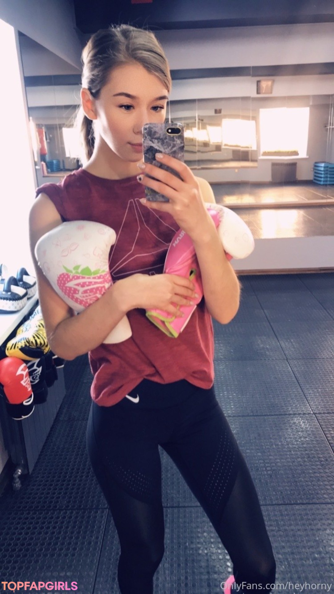 Nagie wyciekłe zdjęcie OnlyFans od Mira #21