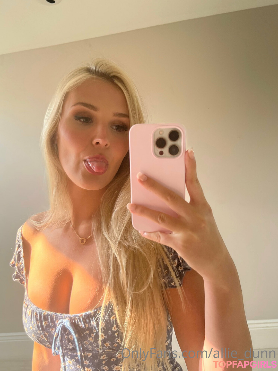 Nagie wyciekłe zdjęcie OnlyFans od Alliedunn #205
