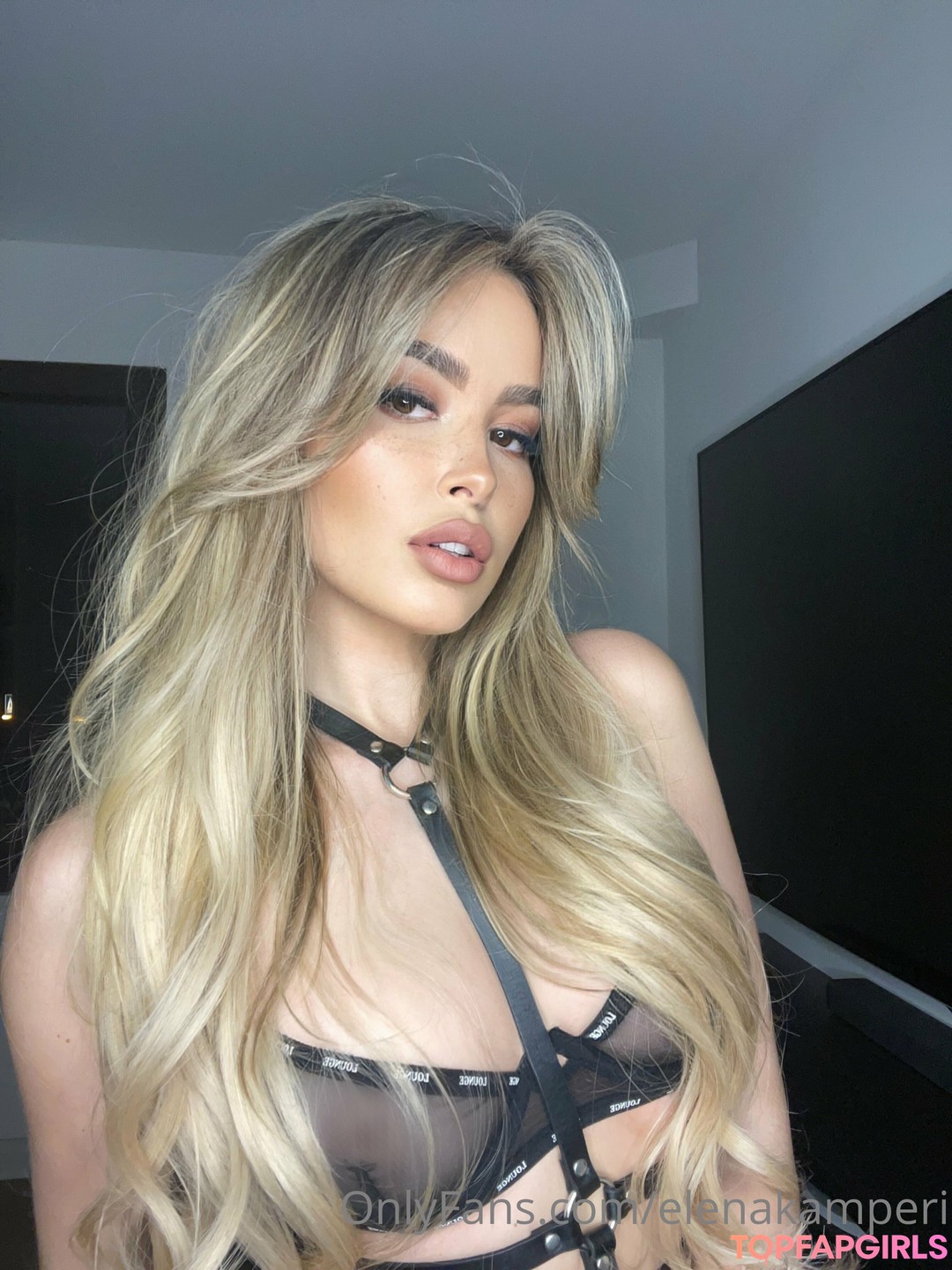 Nagie wyciekłe zdjęcie OnlyFans od Elena Kamperi #156