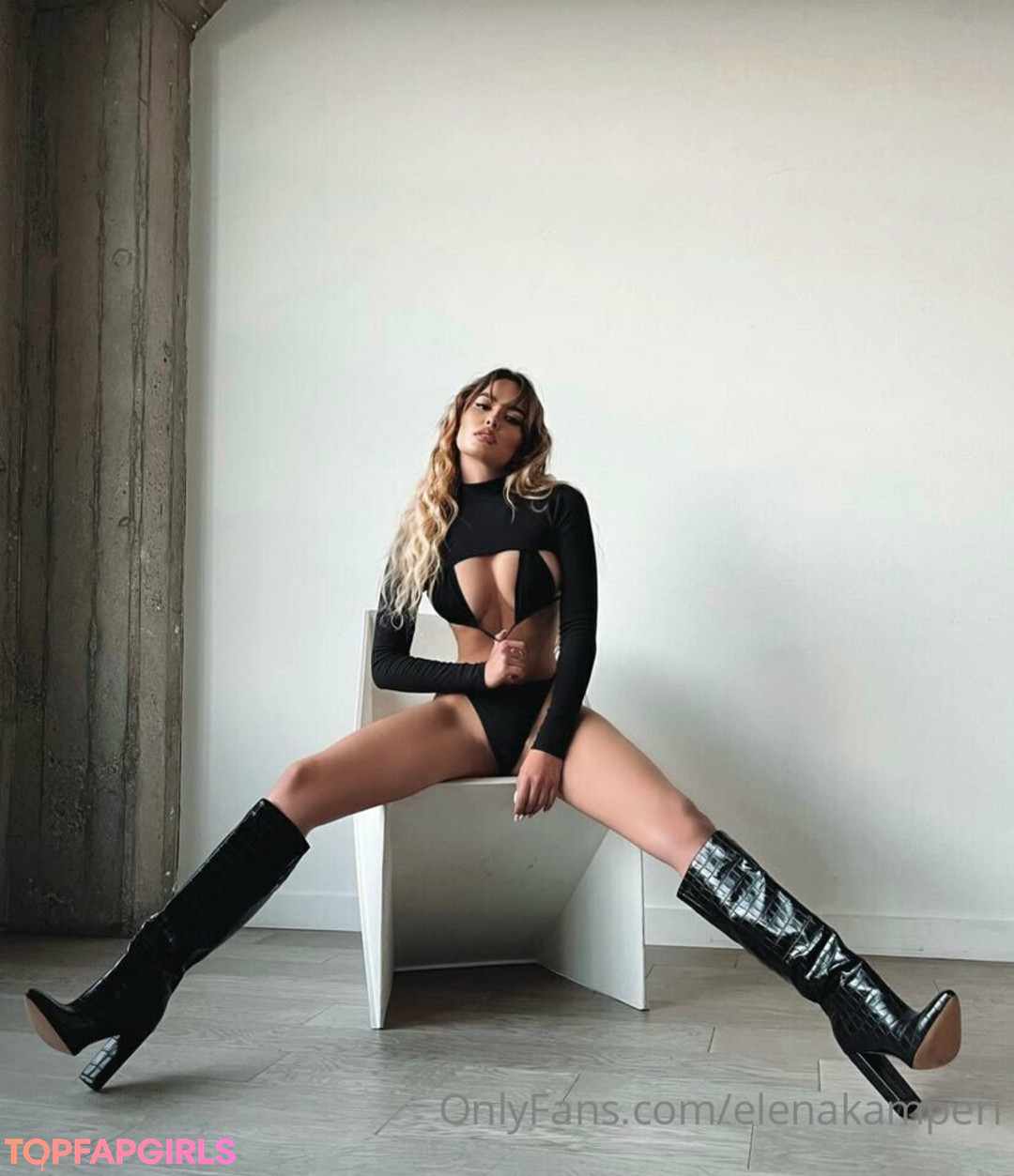 Nagie wyciekłe zdjęcie OnlyFans od Elena Kamperi #286