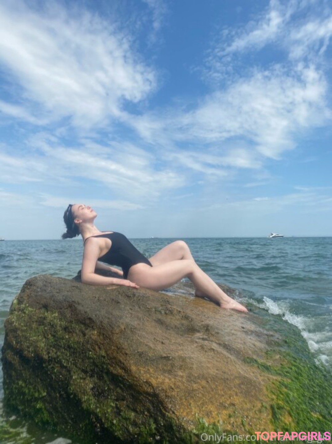 Nagie wyciekłe zdjęcie OnlyFans od Charming Girl #169