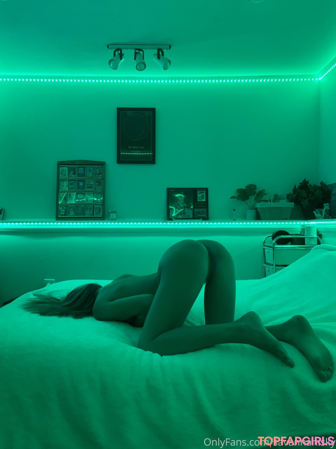 Nagie wyciekłe zdjęcie OnlyFans od Rhiana Tokarz #107