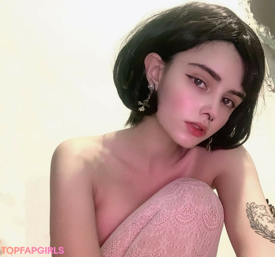 Nagie wyciekłe zdjęcie OnlyFans od Loona #520