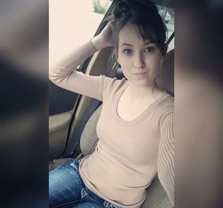 Nagie wyciekłe zdjęcie OnlyFans od Sahara Summer
