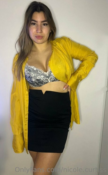 Nagie wyciekłe zdjęcie OnlyFans od Nicole Curtiss