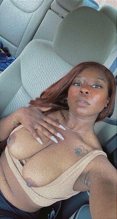 Nagie wyciekłe zdjęcie OnlyFans od Thick Trixxx