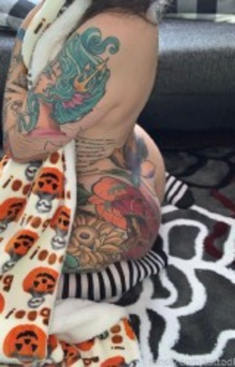 Nagie wyciekłe zdjęcie OnlyFans od Tattedkate