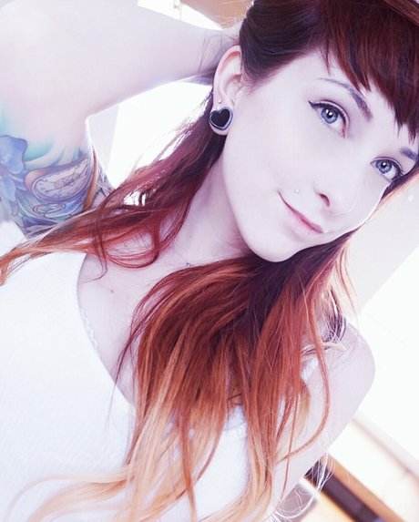 IvyLaura