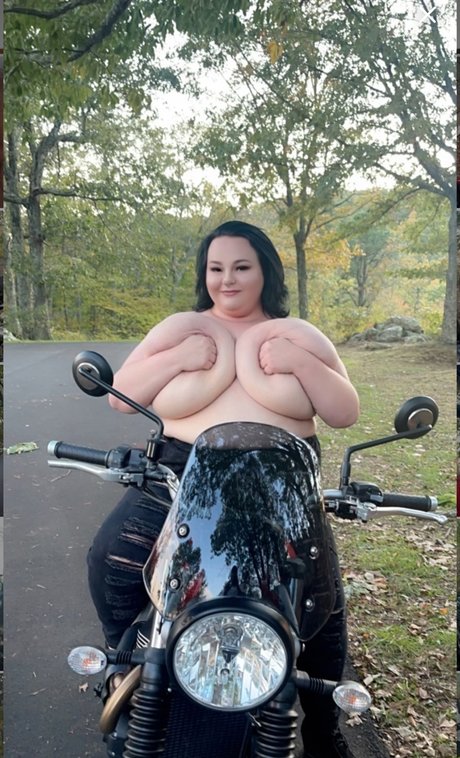 Nagie wyciekłe zdjęcie OnlyFans od Peyton Thomas