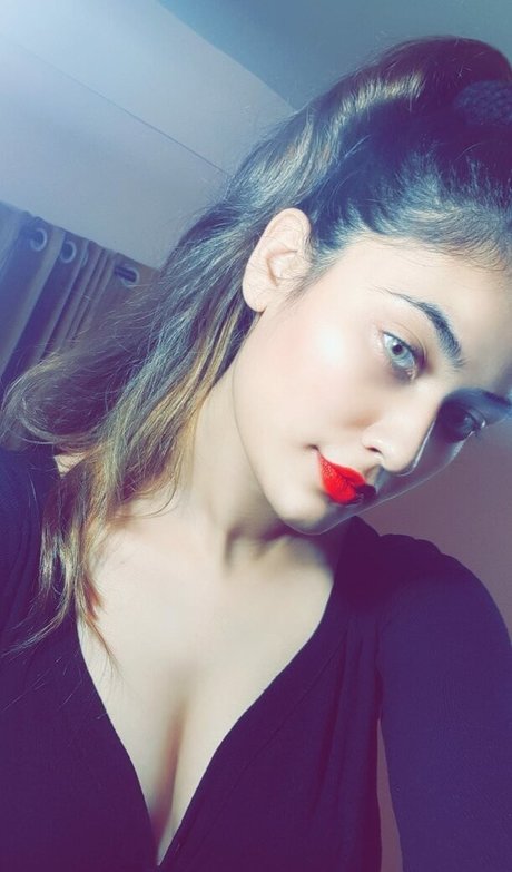 Nidhi Maheshwari