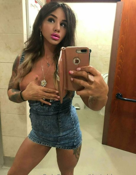 Nagie wyciekłe zdjęcie OnlyFans od Thetabbyanne