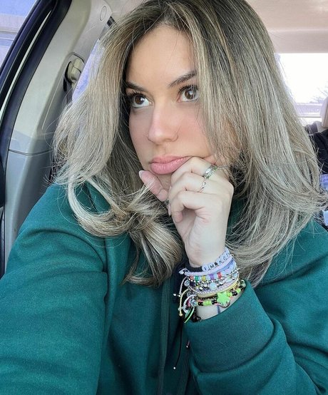 Larissa Cambusano