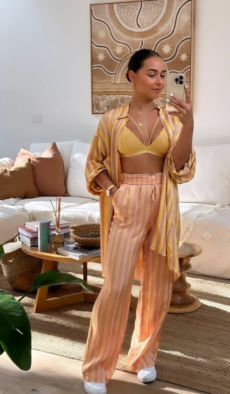 Nagie wyciekłe zdjęcie OnlyFans od Brooke Blurton