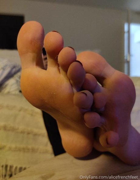Alicefrenchfeet