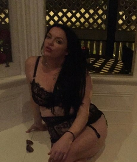 Nagie wyciekłe zdjęcie OnlyFans od Uncutsextapes