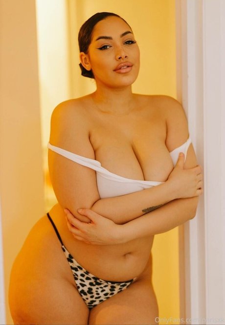 Nagie wyciekłe zdjęcie OnlyFans od Parisxhk