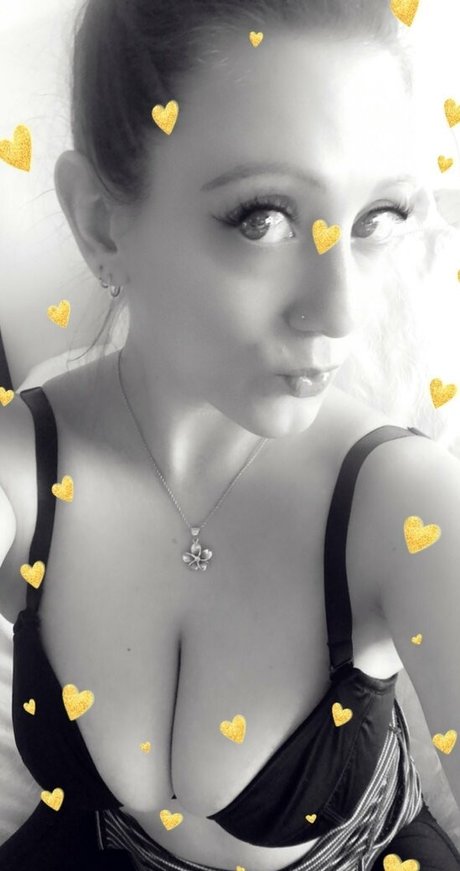 Nagie wyciekłe zdjęcie OnlyFans od Suzie212love