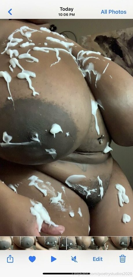 Nagie wyciekłe zdjęcie OnlyFans od Poetrystudios2020