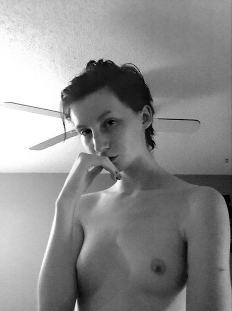 Nagie wyciekłe zdjęcie OnlyFans od Slutpuppymilo