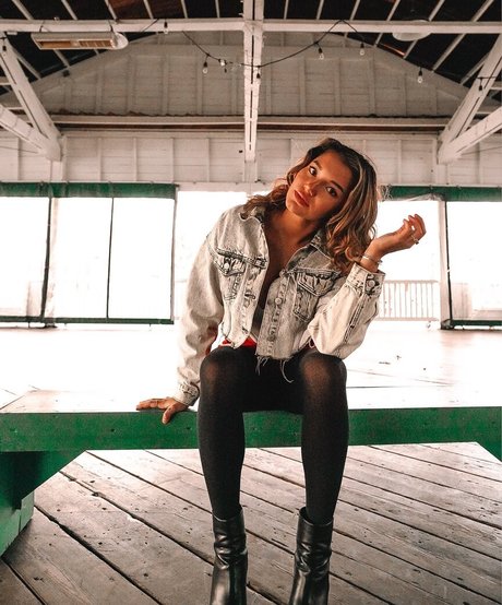 Nagie wyciekłe zdjęcie OnlyFans od Hannah Malvone
