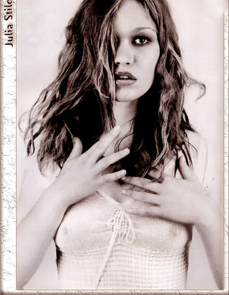 Nagie wyciekłe zdjęcie OnlyFans od Julia Stiles