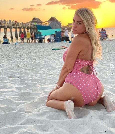 Nagie wyciekłe zdjęcie OnlyFans od Nurse Gwennie