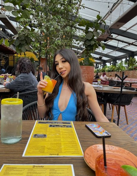 Nagie wyciekłe zdjęcie OnlyFans od Latina Beauties