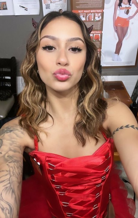 Nagie wyciekłe zdjęcie OnlyFans od Latina Beauties