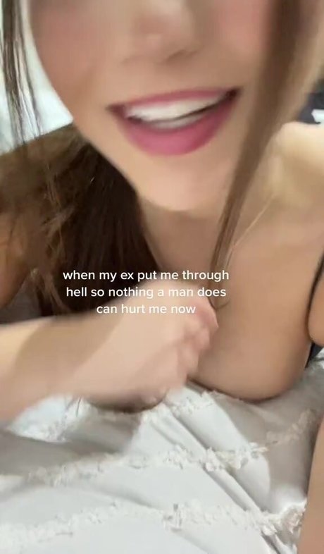 Nagie wyciekłe zdjęcie OnlyFans od Tanaka