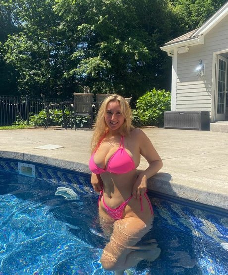 Nagie wyciekłe zdjęcie OnlyFans od Angelina C