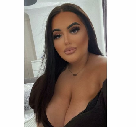 Nagie wyciekłe zdjęcie OnlyFans od Chloe Jade