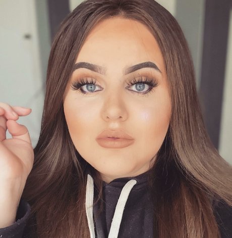 Nagie wyciekłe zdjęcie OnlyFans od Chloe Jade