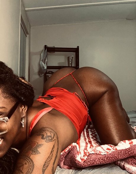 Nagie wyciekłe zdjęcie OnlyFans od Cocosiimone1