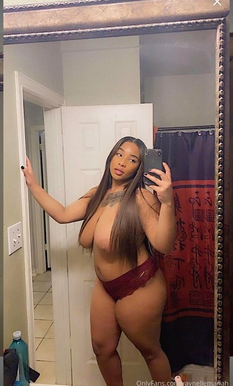 Nagie wyciekłe zdjęcie OnlyFans od Raynellemariah