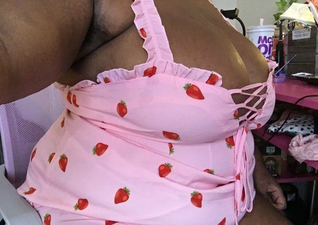 Nagie wyciekłe zdjęcie OnlyFans od Lilithlondon