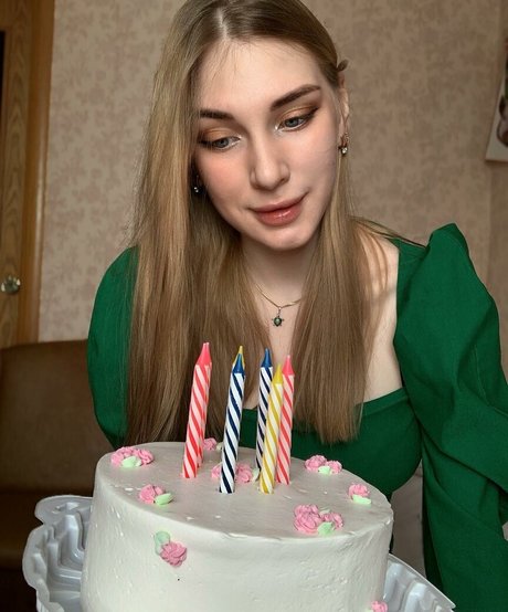 Nagie wyciekłe zdjęcie OnlyFans od Girl Valerie