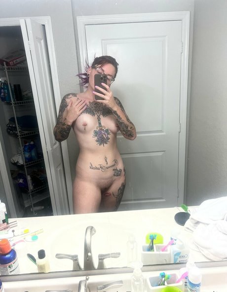 Nagie wyciekłe zdjęcie OnlyFans od Vvanity