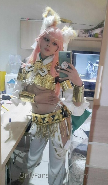 Peachykellie
