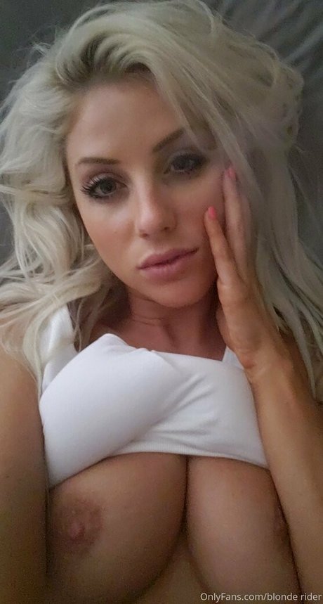 Nagie wyciekłe zdjęcie OnlyFans od Blonderider