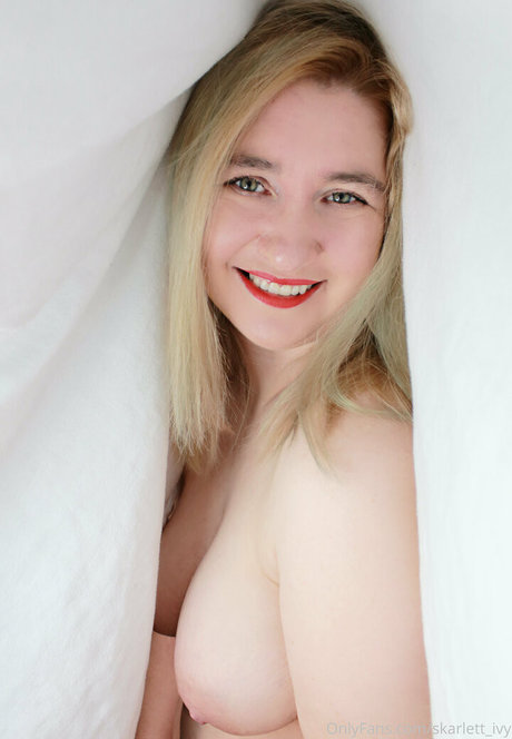 Nagie wyciekłe zdjęcie OnlyFans od Skarlettivy