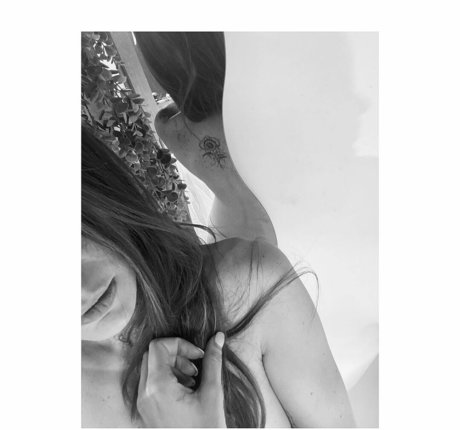 Nagie wyciekłe zdjęcie OnlyFans od Alice Ippoliti
