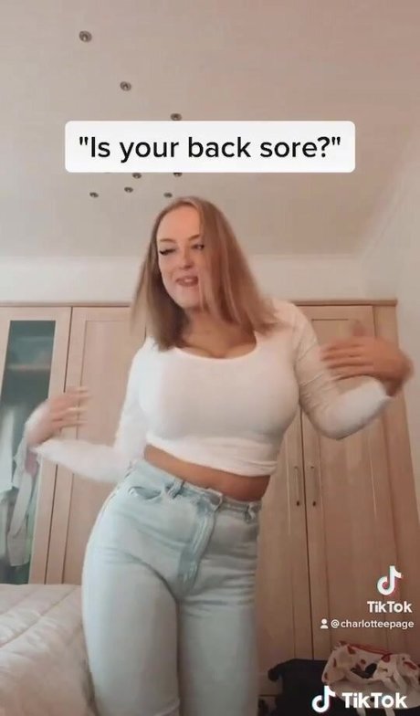 Nagie wyciekłe zdjęcie OnlyFans od Charlotte Page