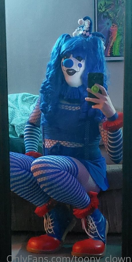 Nagie wyciekłe zdjęcie OnlyFans od Toonyclown
