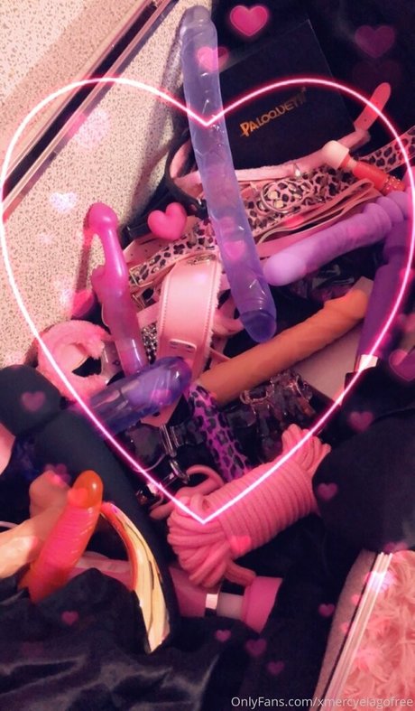 Nagie wyciekłe zdjęcie OnlyFans od Xmercyelagofree